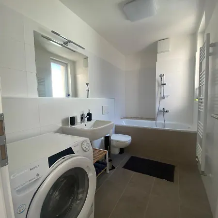 Center Tovarenska 5 דירה קושיצה