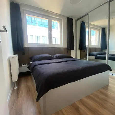 דירה Center Tovarenska 5 *